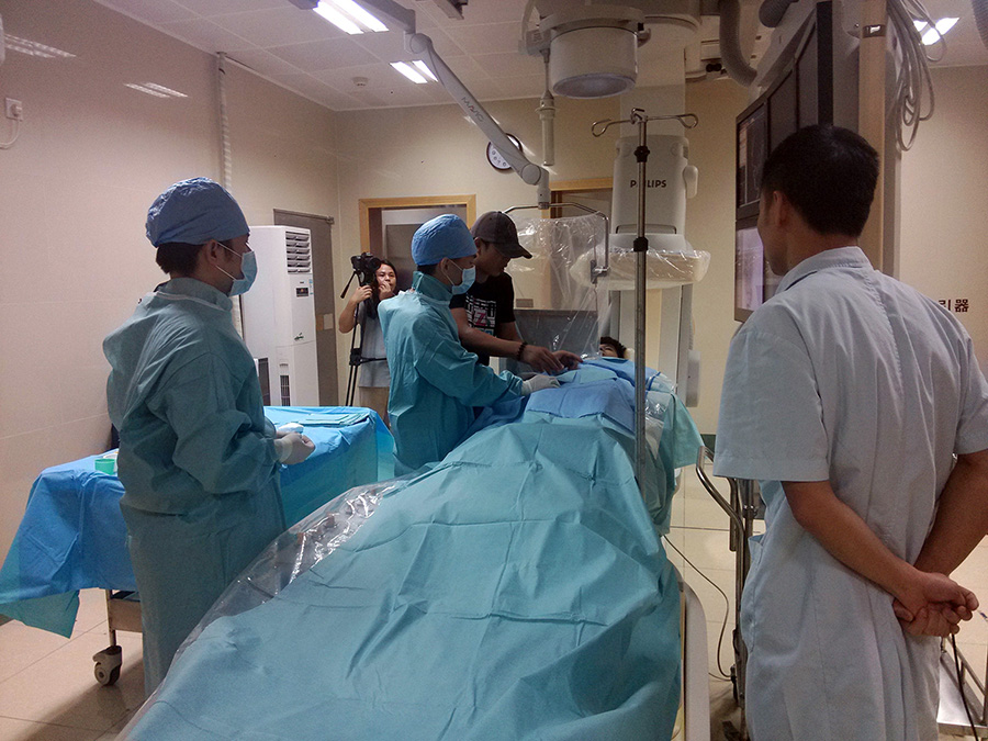 影視制作-安排手術