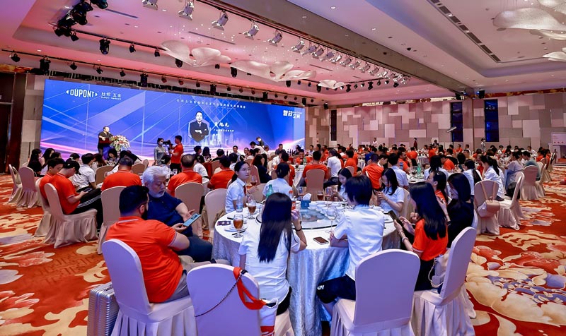 一場(chǎng)會(huì)議銷(xiāo)售活動(dòng)為什么要邀請(qǐng)專(zhuān)家？